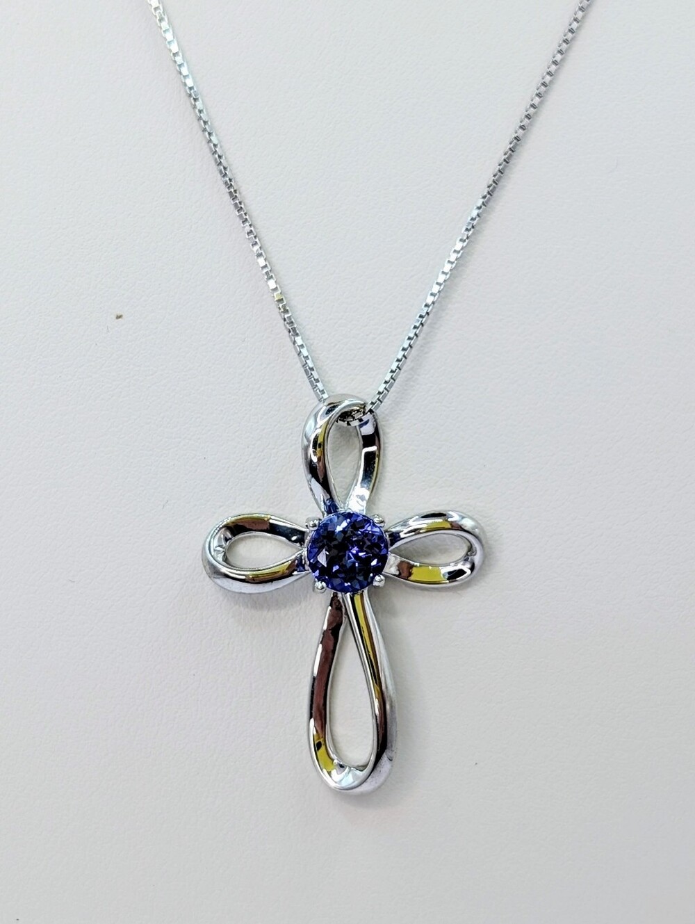 1.05ct AAA+ Tanzanite Infinity Cross Necklace - Rhodium Plated 925 Silver